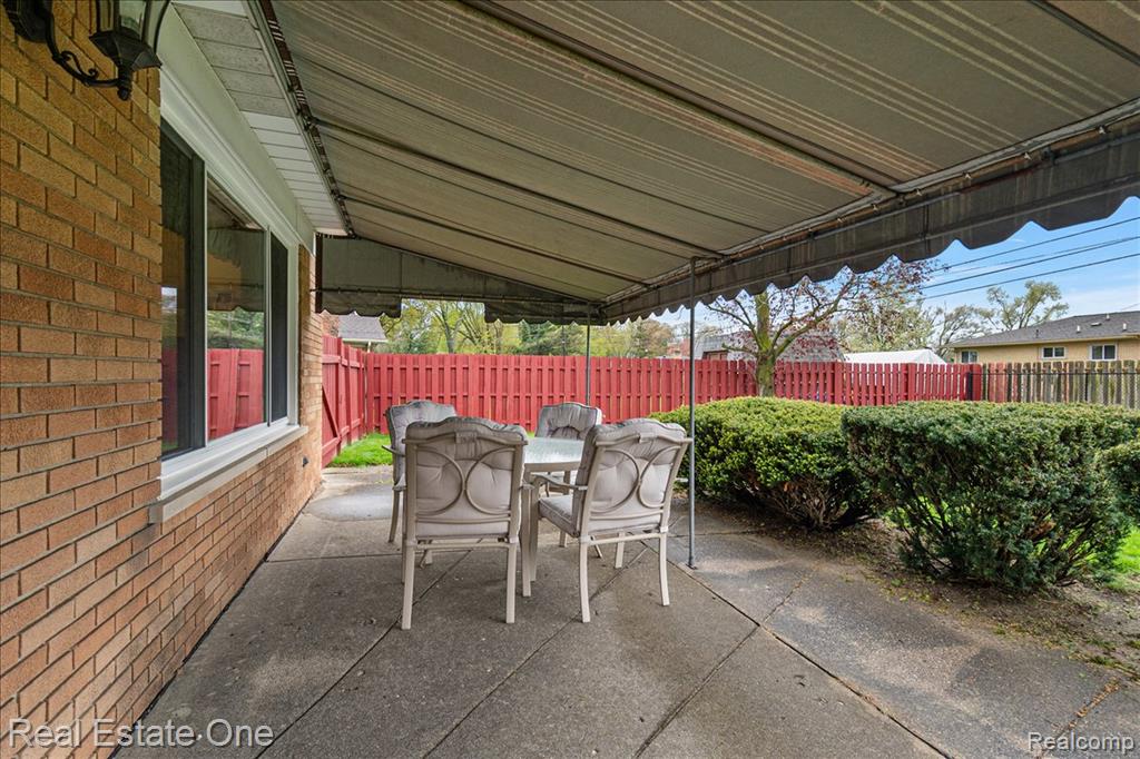 53223 Starlite Drive, Shelby Twp, MI 48316 — Photo 12