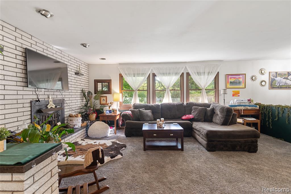 742 Westchester Drive, Caro, MI 48723 — Photo 3