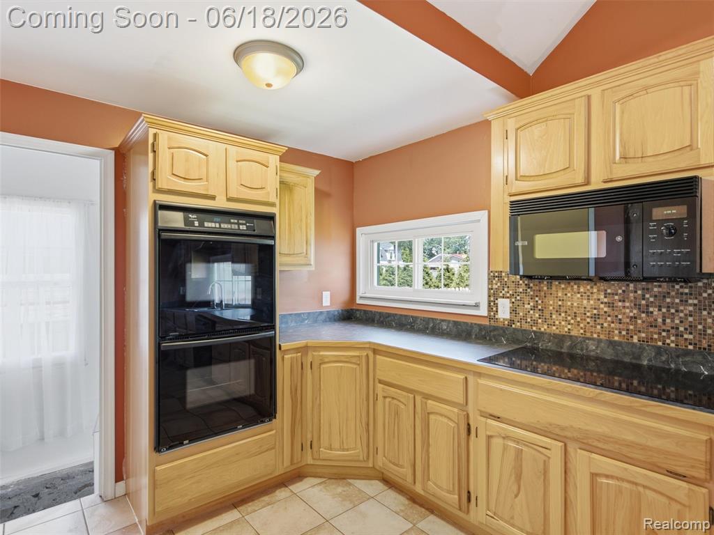 74288 Spencer Street, Armada, MI — Photo 20