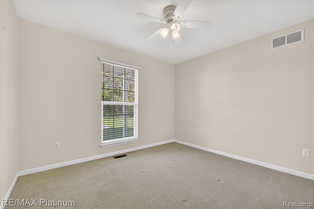728 Griswold Street, Howell, MI 48843 — Photo 19