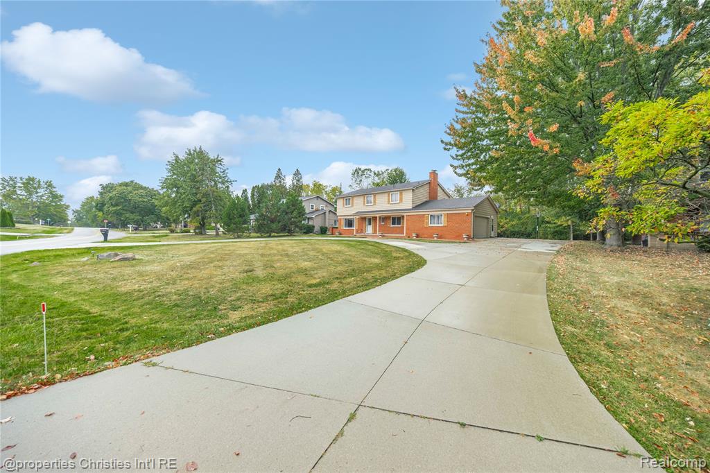 7178 Heather Heath, West Bloomfield, MI — Photo 41