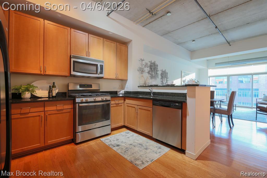 3670 Woodward Avenue - Photo 4
