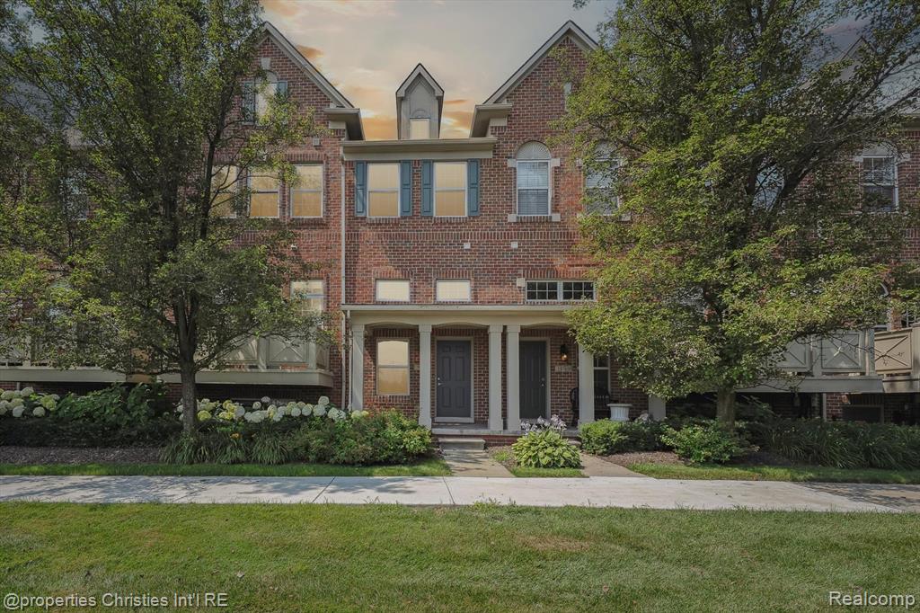 39771 ROCKCREST Circle, Northville, MI — front exterior