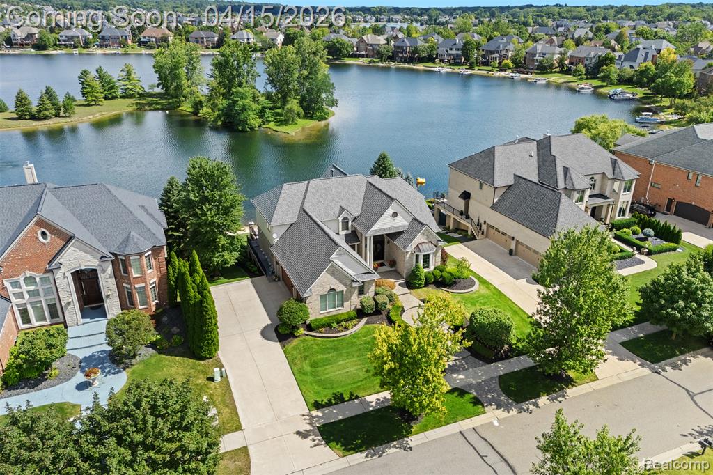 49265 Parkshore Court, Northville, MI 48168 — Photo 2