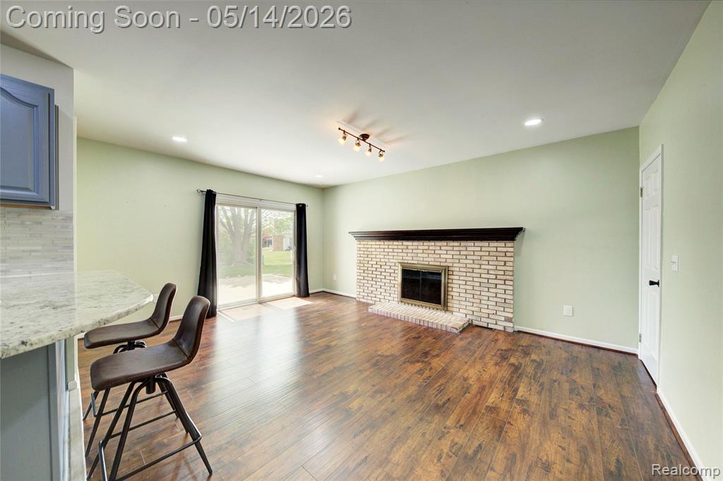 43715 Simsbury Street, Canton, MI 48187 — Photo 17