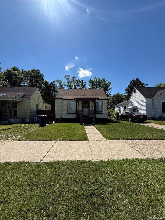 8611 Auburn Street, Detroit, MI 48228 — front exterior