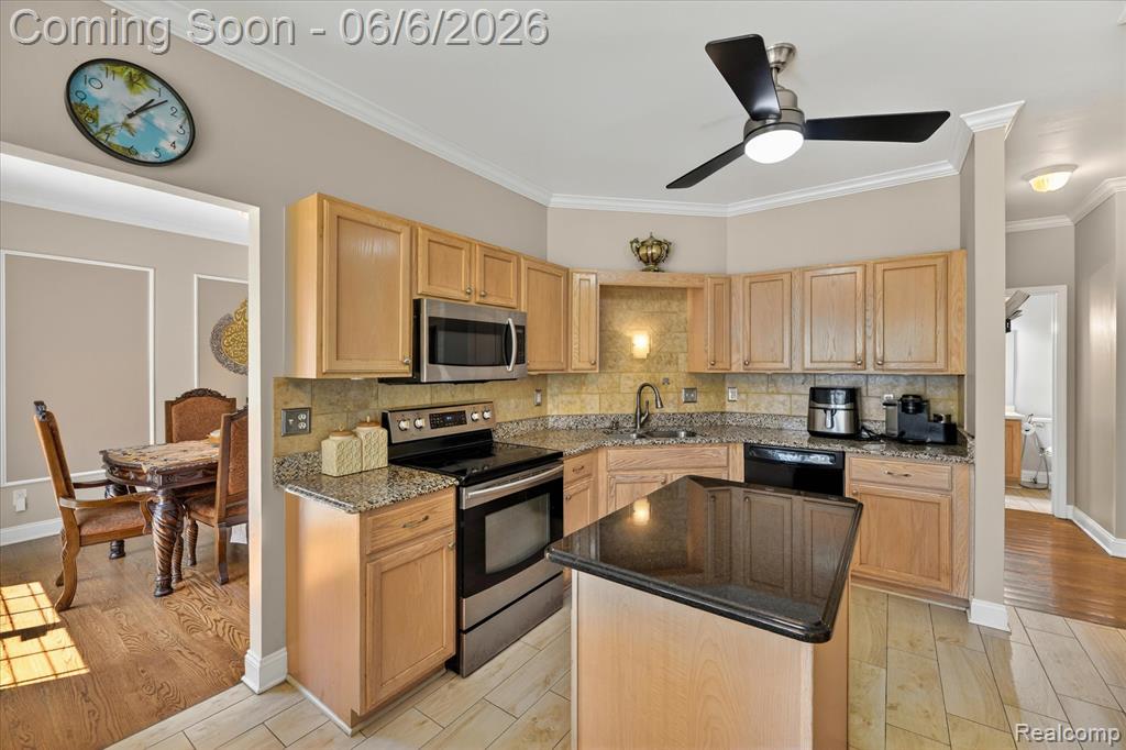 5324 Sequoia Court, Grand Blanc, MI 48439 — Photo 13