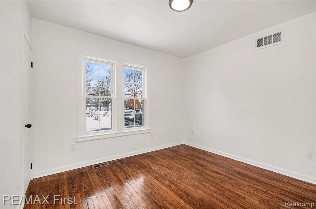 5577 Chalmers Street, Detroit, MI 48213 — Photo 12