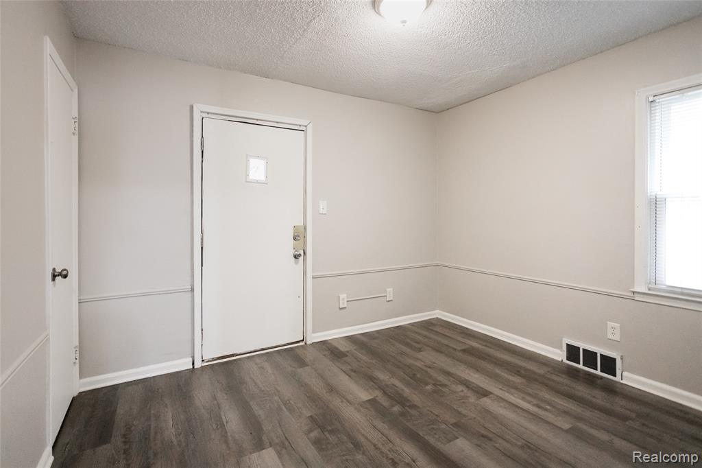 17136 Birchcrest Drive, Detroit, MI 48221 — Photo 13