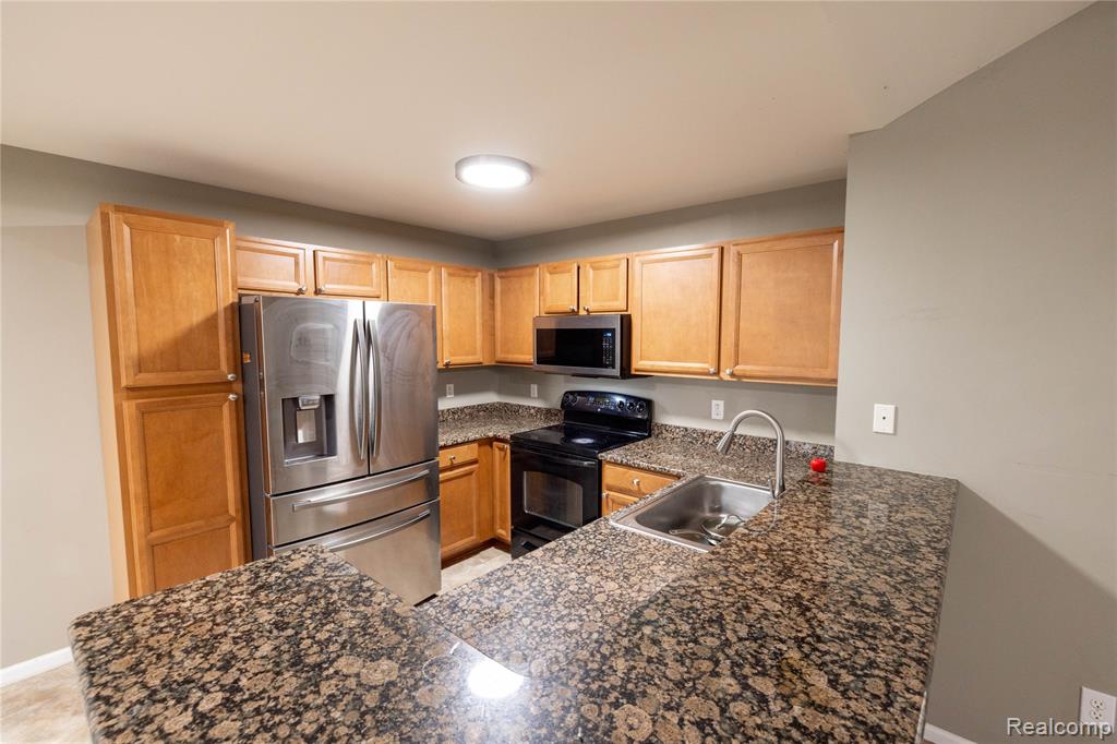 16066 Morningside, Northville, MI 48168 — Photo 9