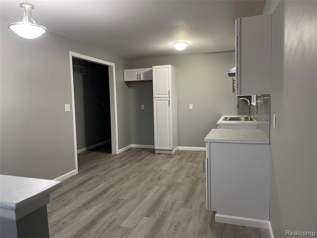 80 W Mansfield Avenue, Pontiac, MI 48340 — Photo 6
