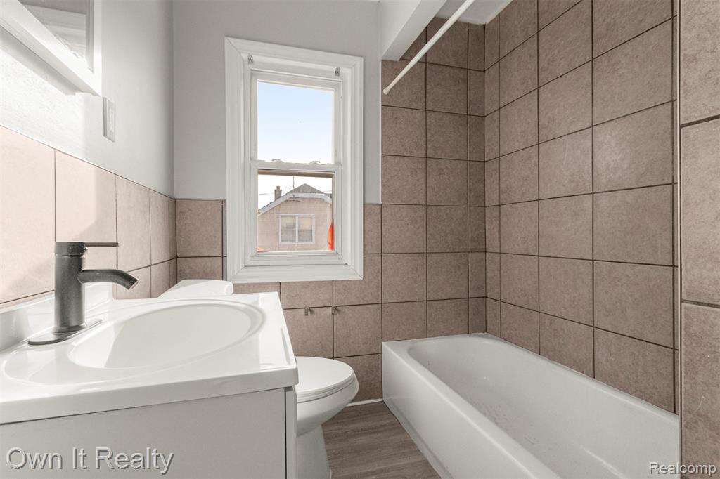 15766 Hartwell Street, Detroit, MI 48227 — Photo 27