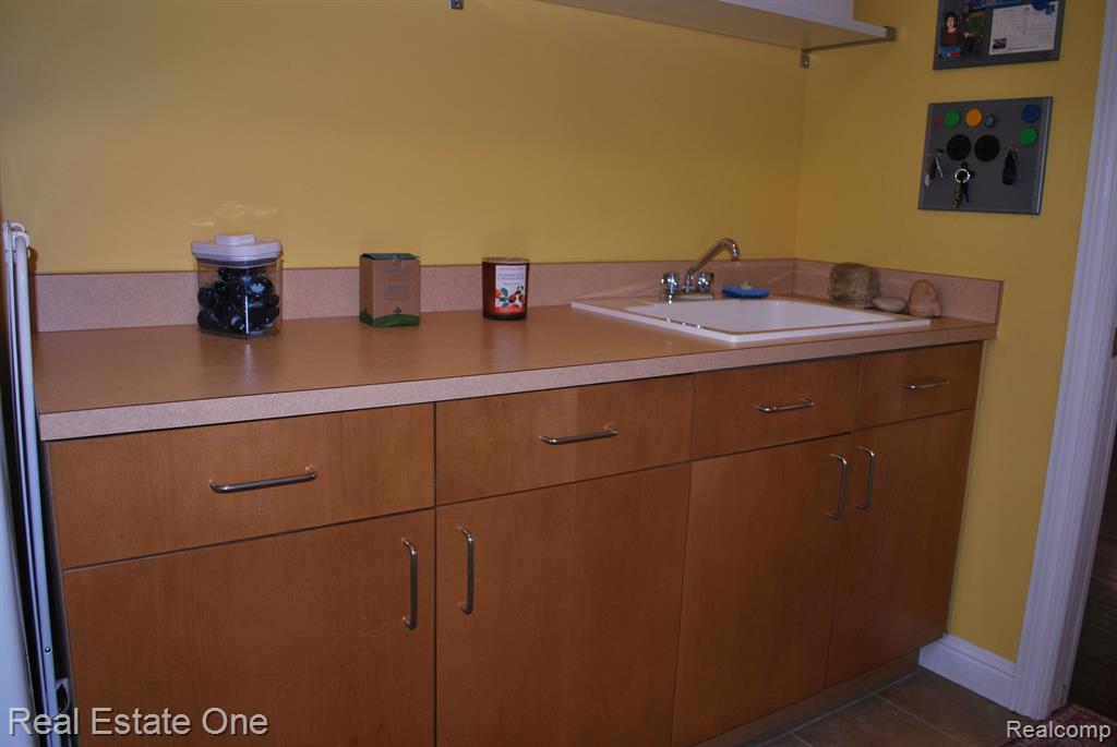 49664 TAFT Lane, Canton, MI 48188 — Photo 74