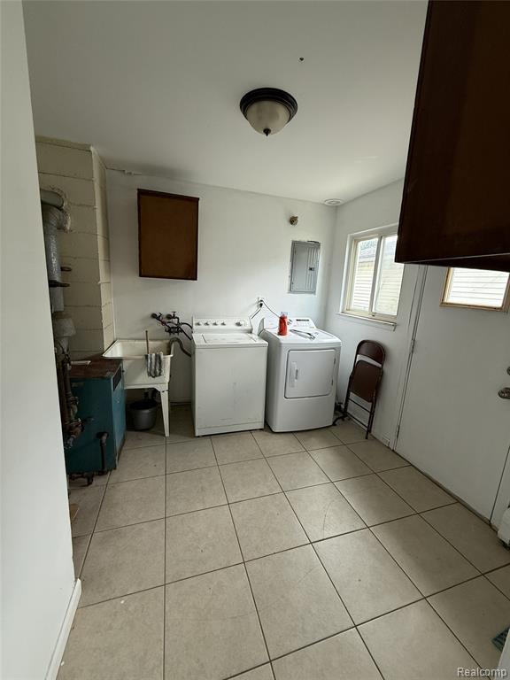 8412 Stephens Road, Warren, MI 48089 — Photo 11