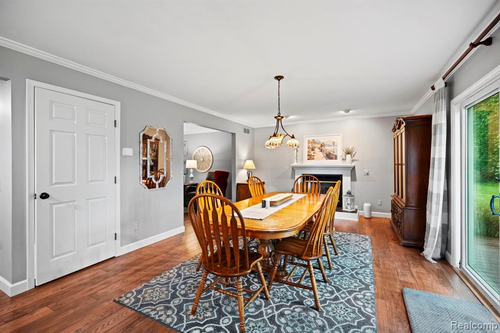 4386 Kelly Circle Drive, Commerce Twp, MI 48390 — Photo 14