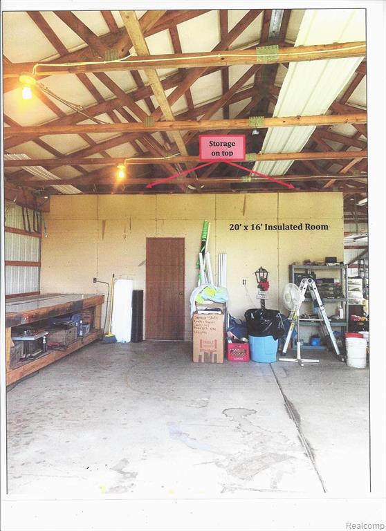 972 COVE Road, Wales, MI — Photo 32