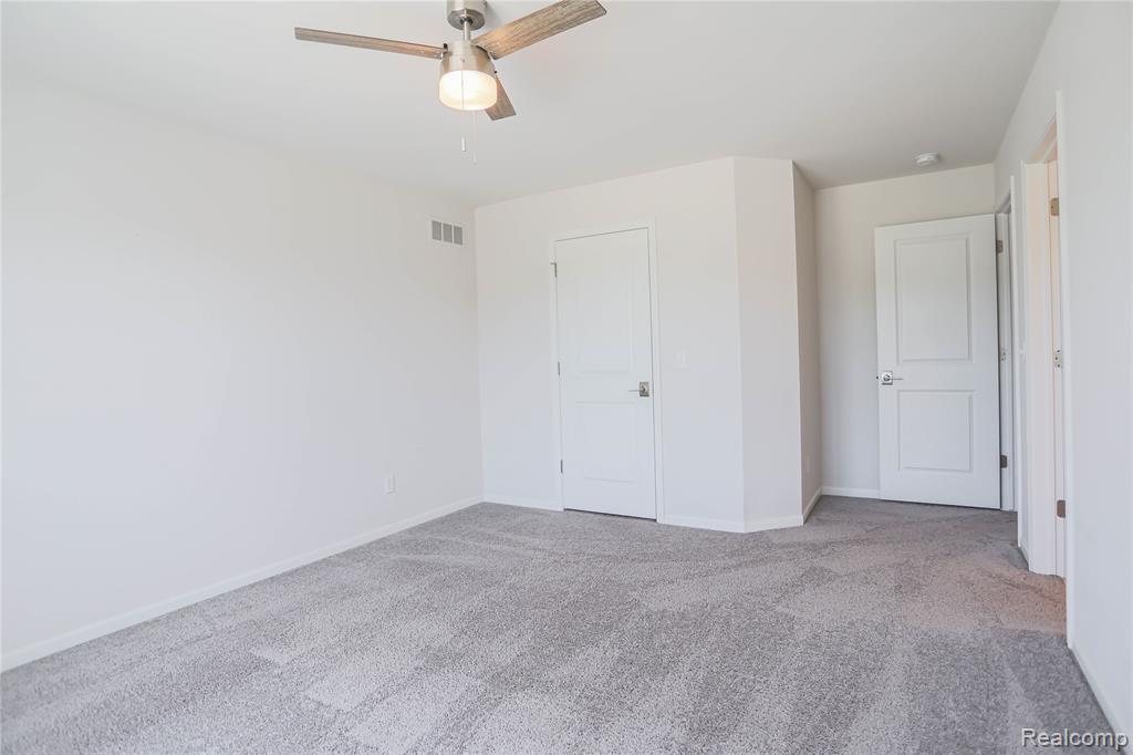 13101 Valencia Drive, Utica, MI 48315 — Photo 23