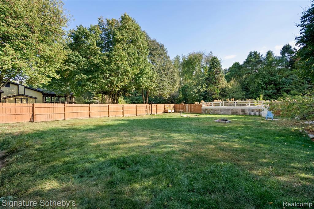 59415 Grand River Avenue, New Hudson, MI 48165 — Photo 31