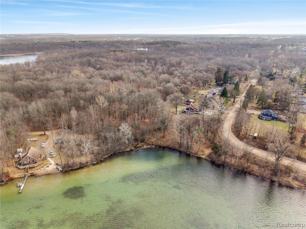 15050 Longfield Drive, Linden, MI 48451 — Photo 4