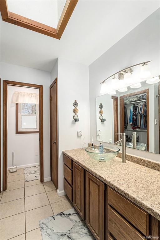 9213 Apple Orchard Drive, Fenton, MI 48430 — Photo 12