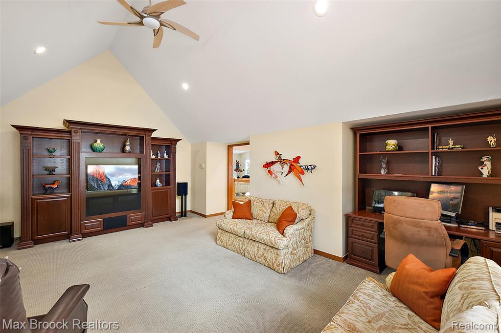 2797 Orchard Place, Orchard Lake Village, MI 48324 — Photo 11