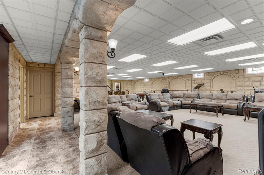 6318 Whitefield Street, Dearborn Heights, MI 48127 — Photo 55