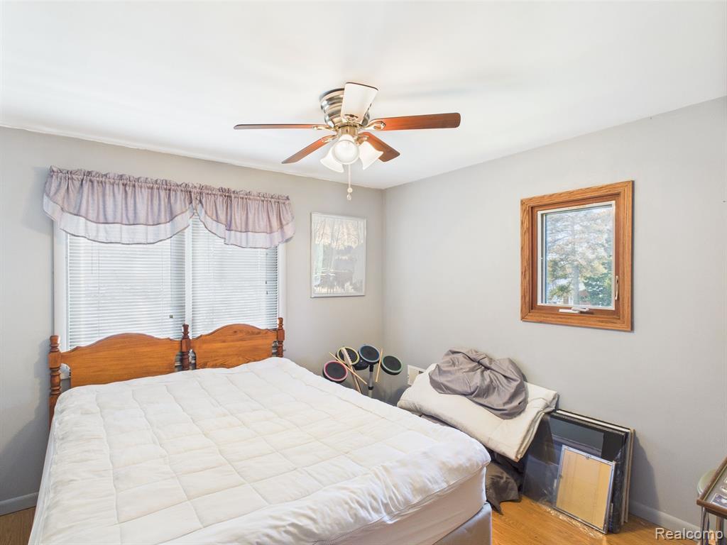 480 PENINSULA Drive, Columbiaville, MI 48421 — Photo 21