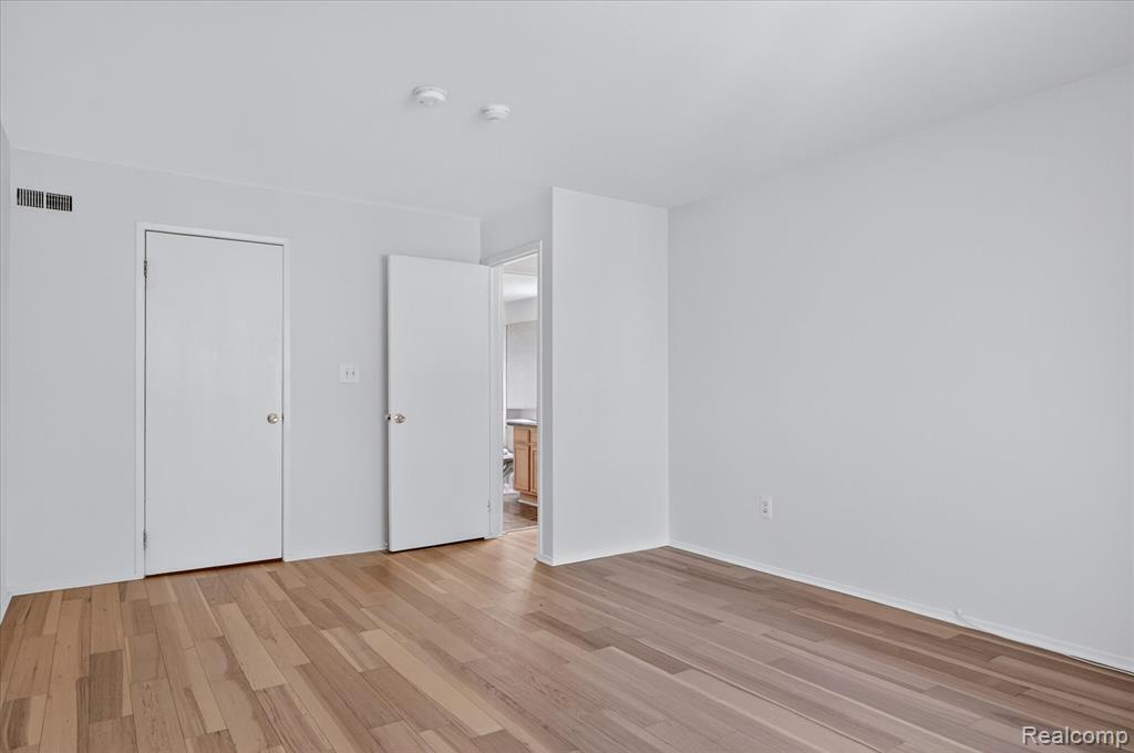 2037 E Franklin Drive, Canton, MI 48187 — Photo 12