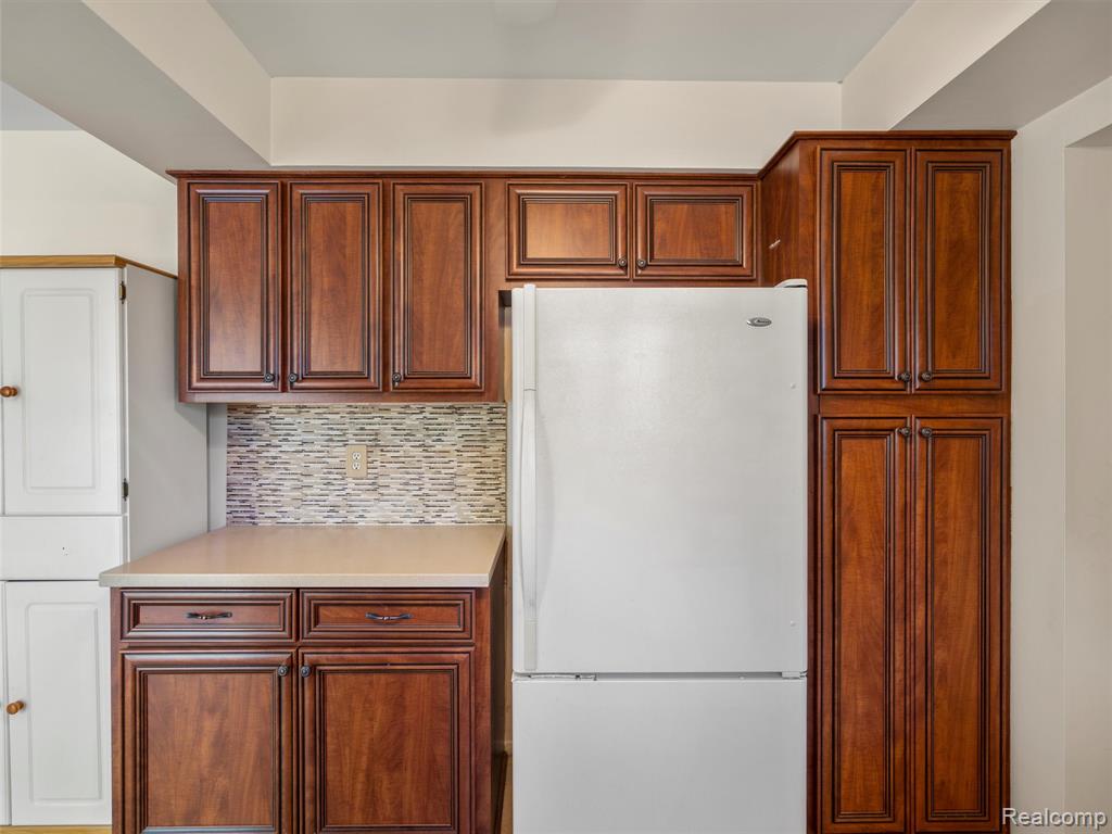 920 Grace Avenue, Rochester Hills, MI 48307 — Photo 20