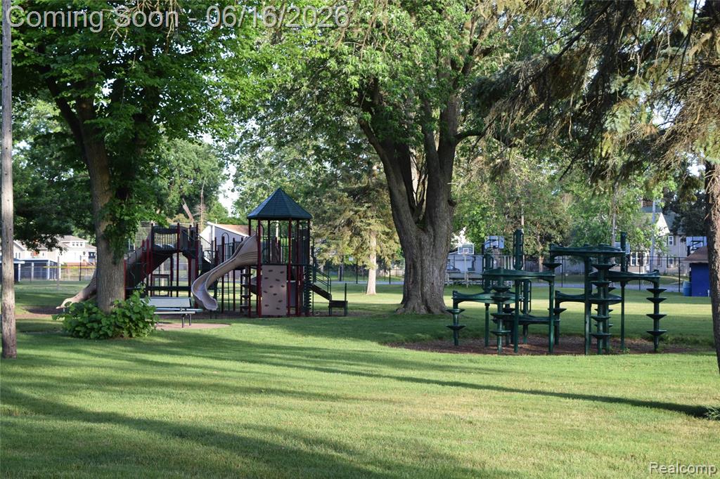 505 N Marquette Street, Durand, MI 48429 — Photo 33