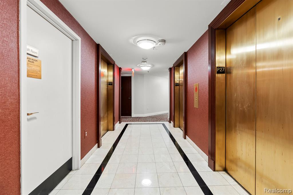300 Riverfront Drive, 27C, Detroit, MI 48226 — Photo 20
