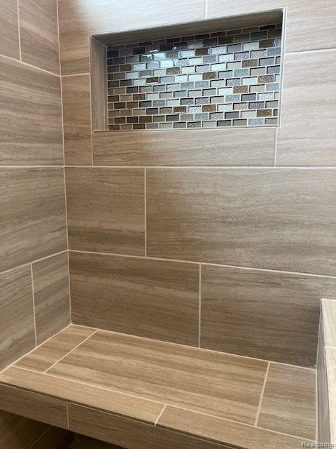 26784 FERGUSON Court, South Lyon, MI 48178 — Photo 23