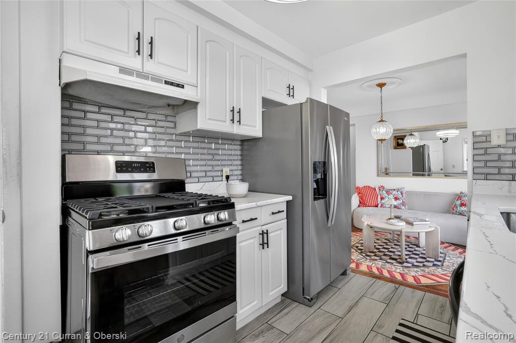 5 Barclay Court, Dearborn, MI 48126 — Photo 11