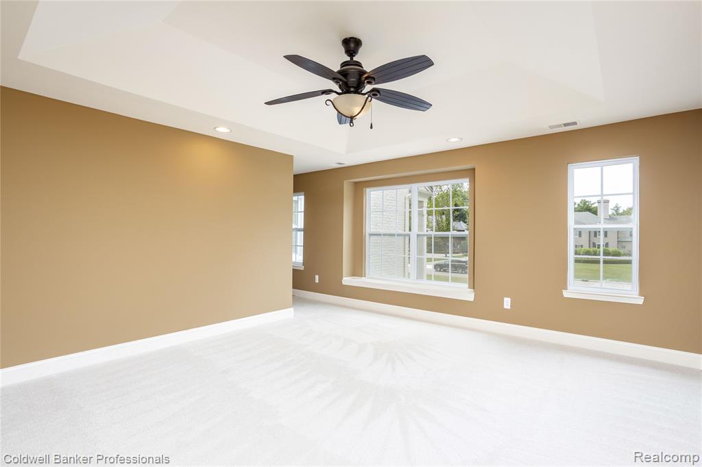56 Oxford Road, Grosse Pointe Shores, MI 48236 — Photo 38
