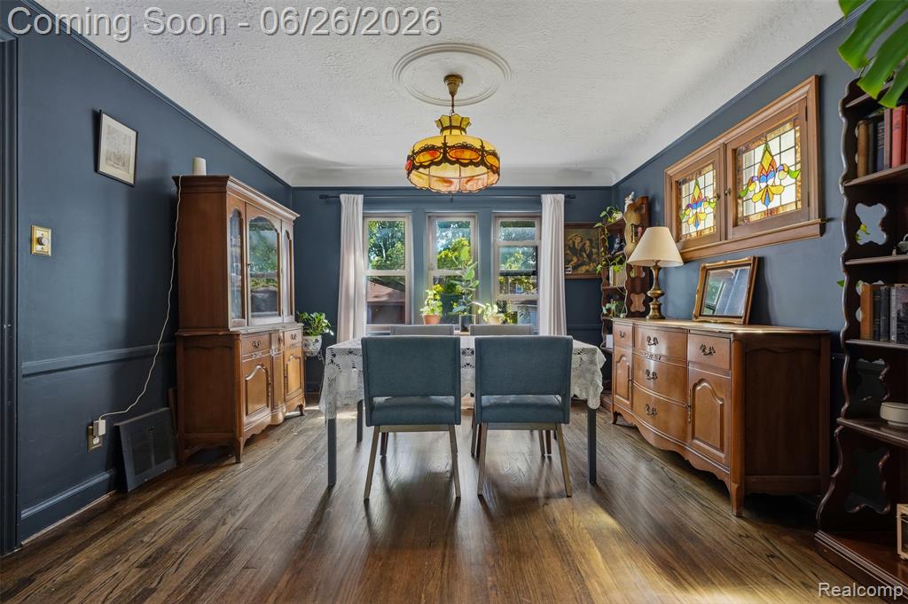 461 Manor Street, Grosse Pointe Farms, MI 48236 — Photo 11