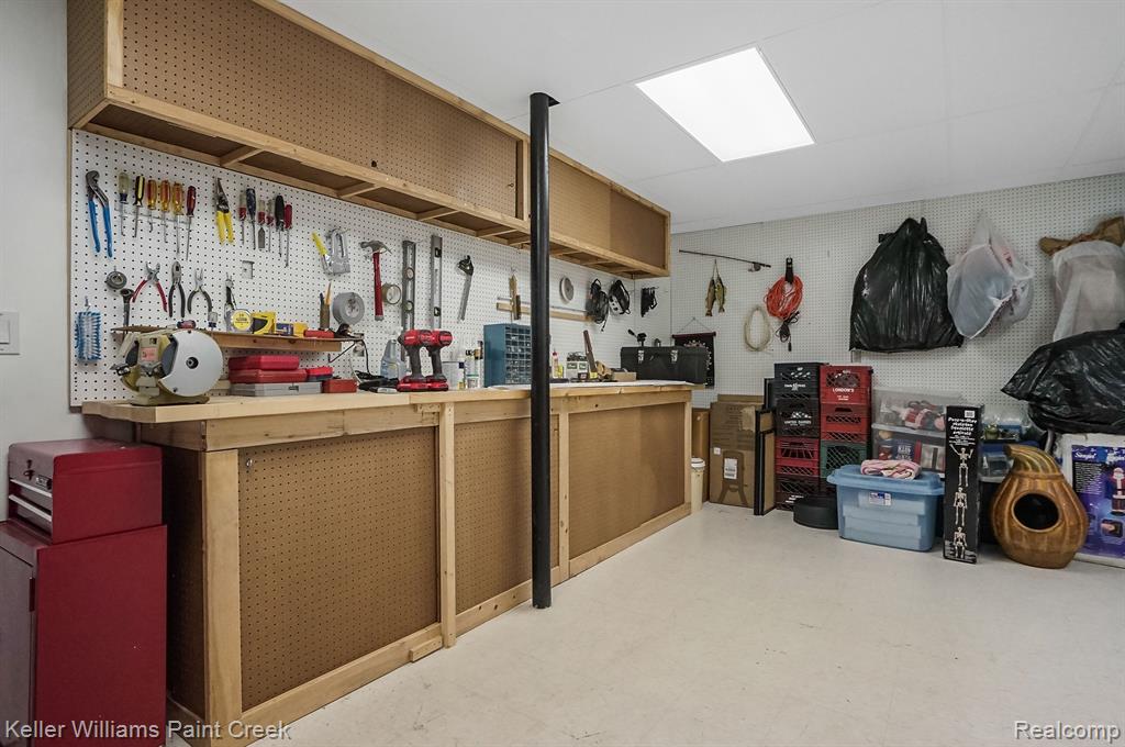 4956 Crestone Way, Rochester, MI 48306 — Photo 57