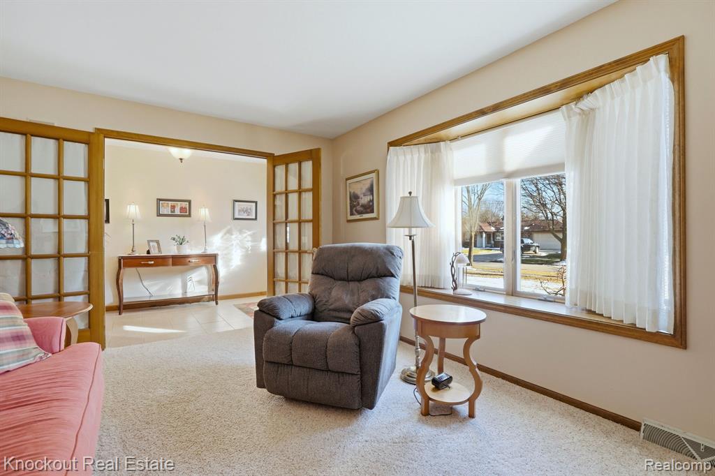686 Willow Lane, Frankenmuth, MI 48734 — Photo 9