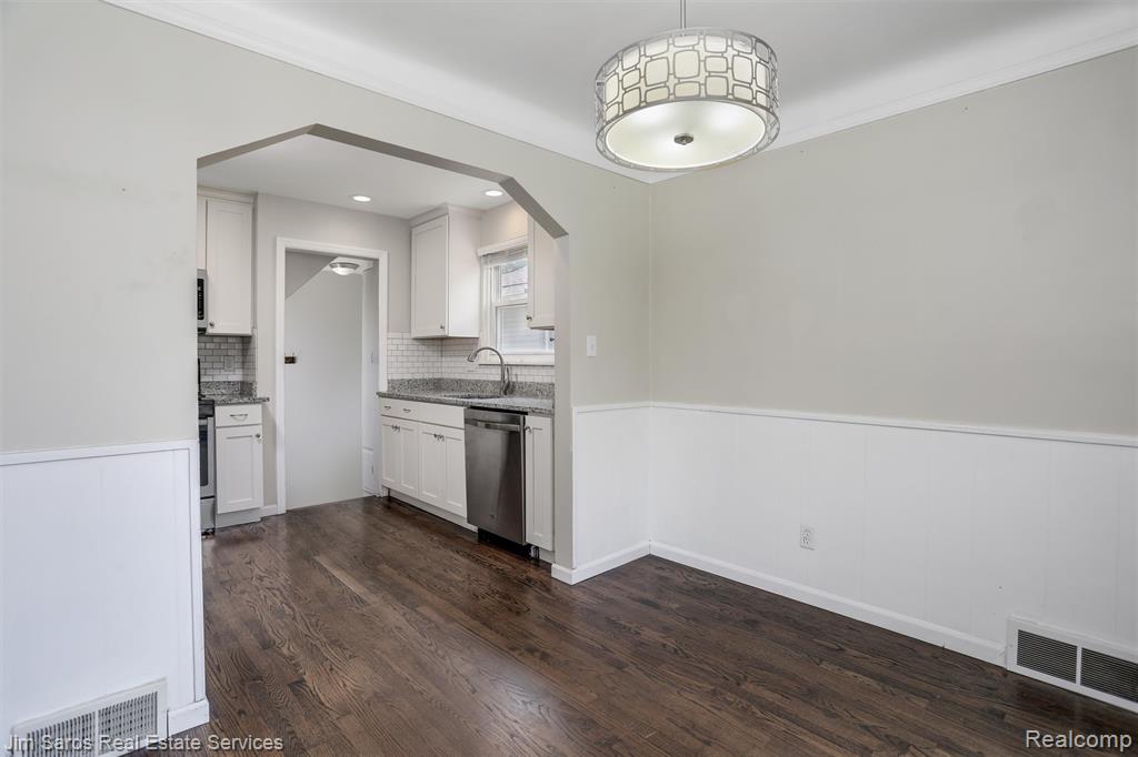 716 S Dorchester Avenue, Royal Oak, MI 48067 — Photo 4
