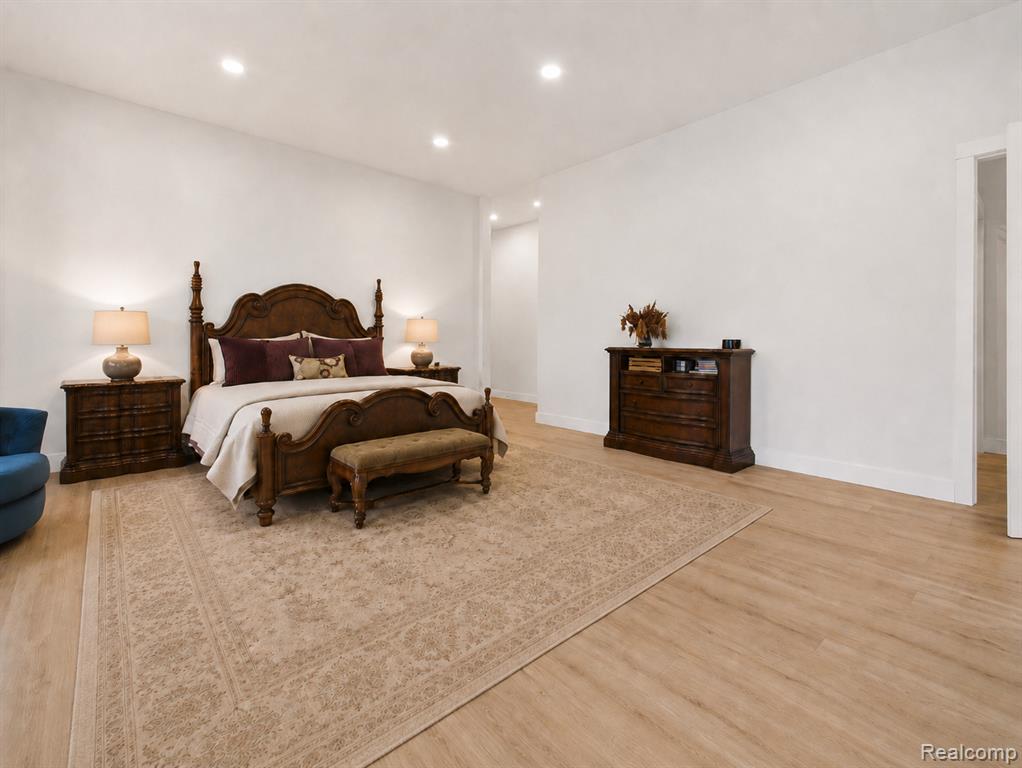 24696 Franklin Park Drive, Franklin, MI 48025 — Photo 36