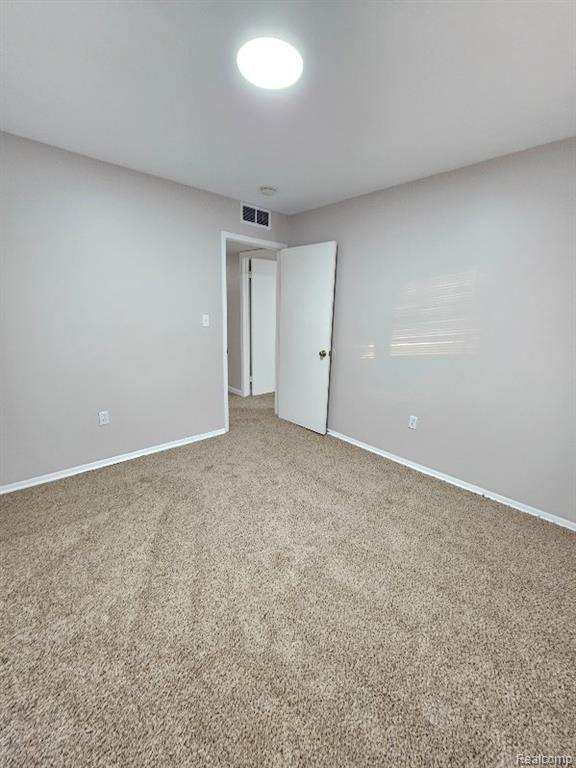 6169 Sylvia Street, Taylor, MI — Photo 27