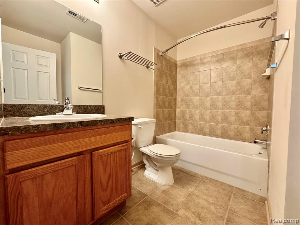 3987 Cornerstone Drive, Canton, MI 48188 — Photo 21