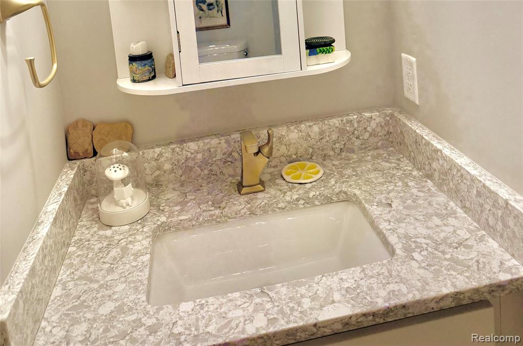 9220 S Flaska Drive, Cedar, MI 49621 — Photo 14
