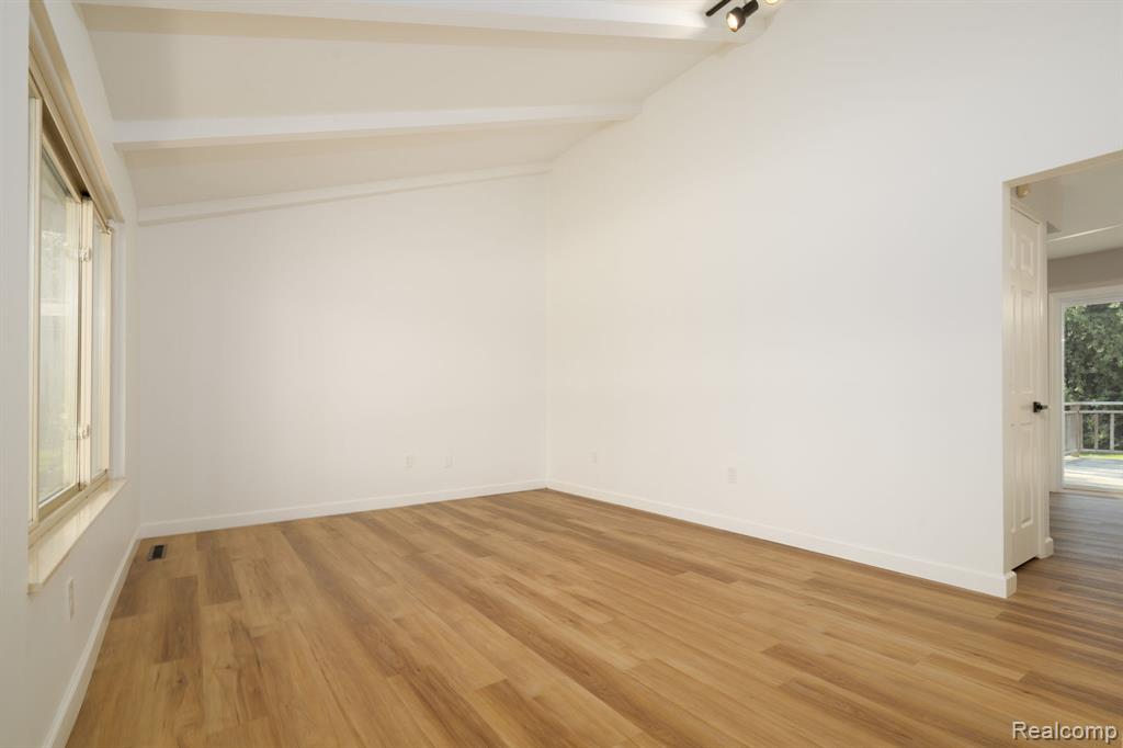 3353 Augusta Street, Flint, MI 48532 — Photo 11