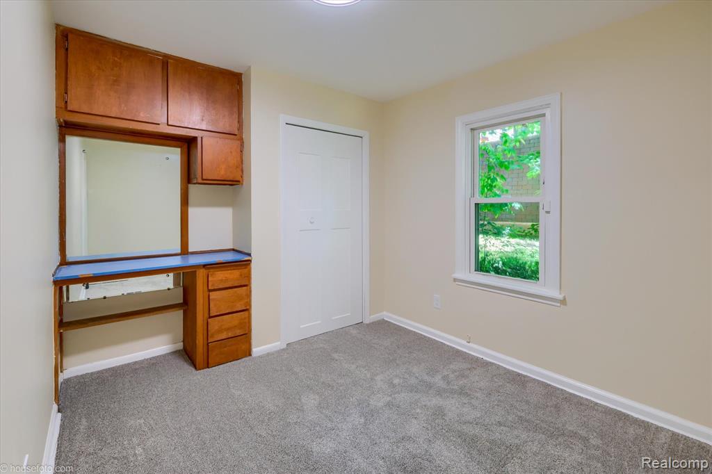 580 N Almont Avenue, Imlay City, MI 48444 — Photo 31