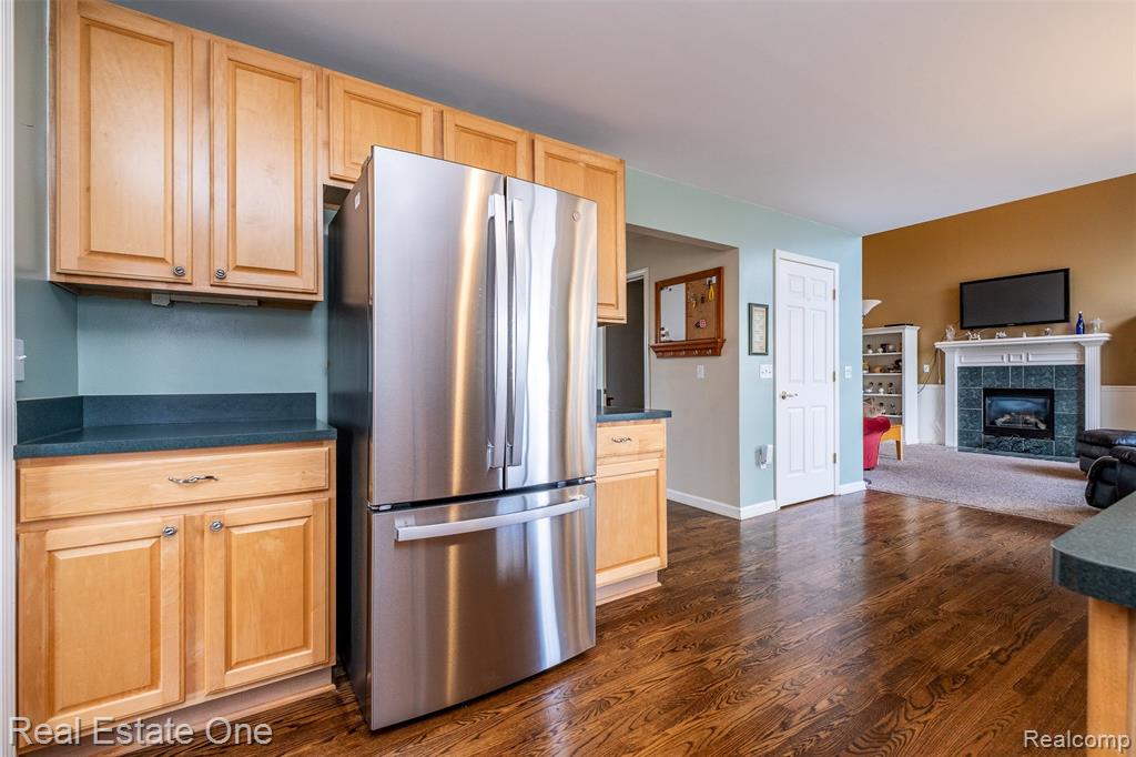 5716 Lancaster Lane, Commerce Twp, MI 48382 — Photo 26
