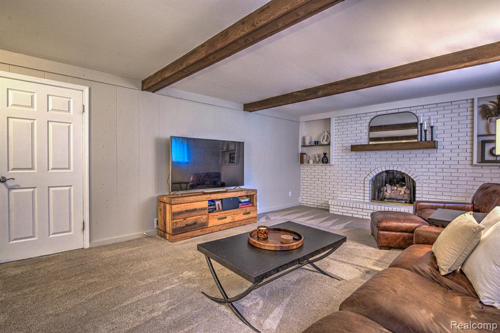 5250 Winchester Drive, Troy, MI 48085 — Photo 41