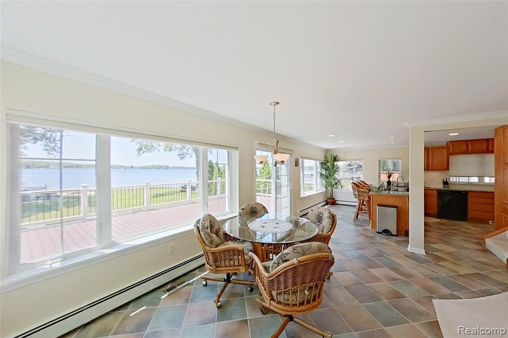 9619 Portage Lake Avenue, Pinckney, MI 48169 — Photo 13