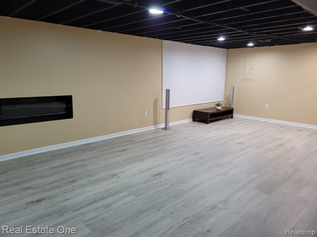 7799 Ryder Court, Utica, MI 48317 — Photo 19