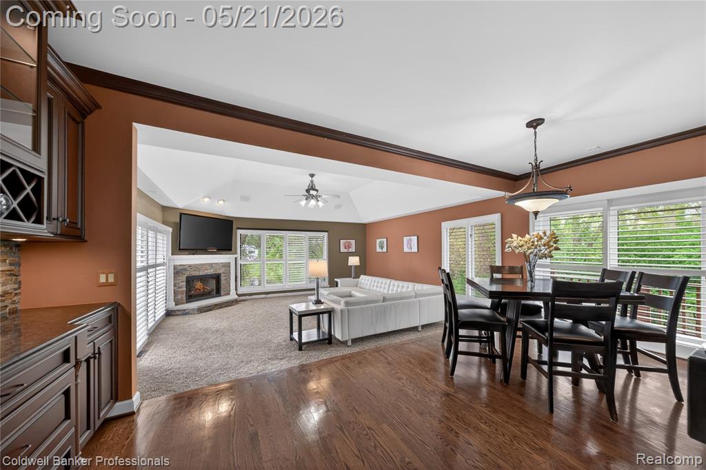 2076 Shore Hill Court, West Bloomfield, MI 48323 — Photo 12