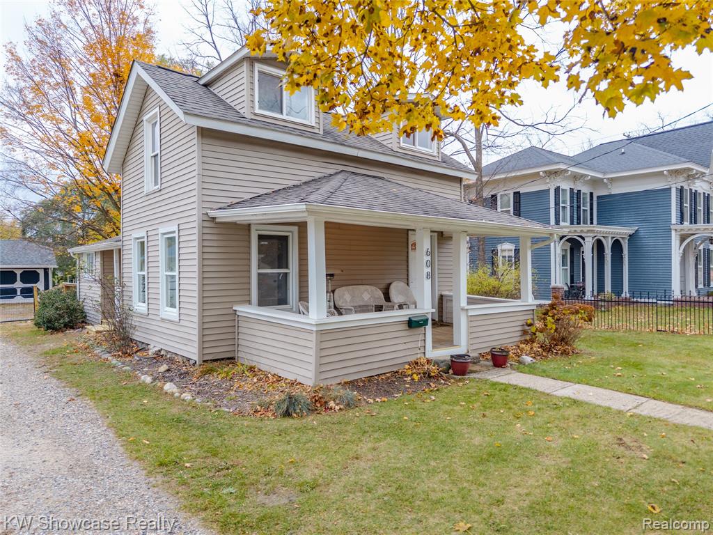 608 S Adelaide Street, Fenton, MI 48430 — Photo 2